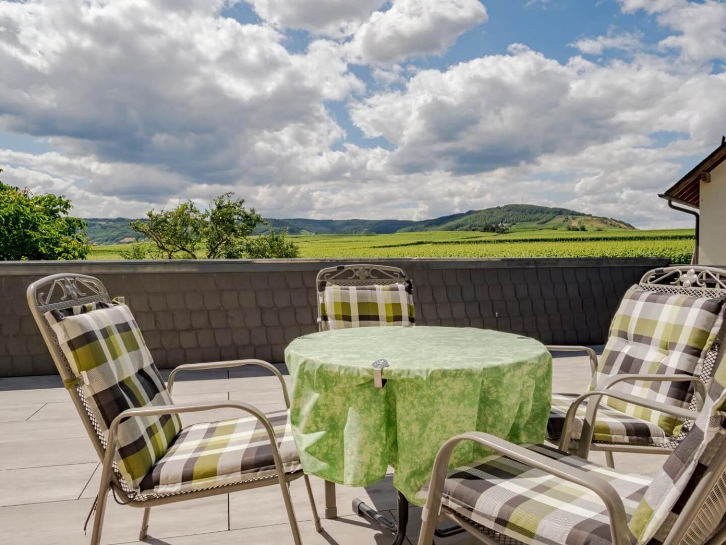 Ferienweingut Winnebeck Kowerich Exterior photo